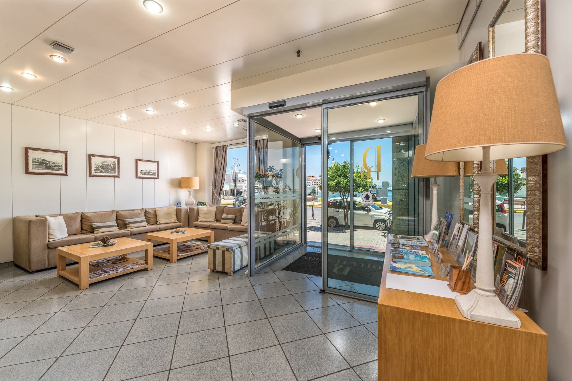 Фото Hotel Lesvion