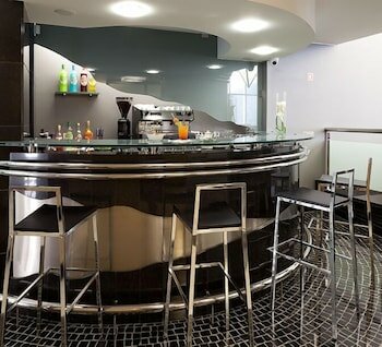 Фото Hotel Alif Avenidas