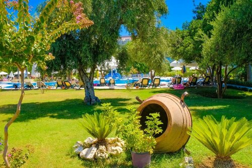 Гостиница Horus Paradıse Luxury Resort в Сиде