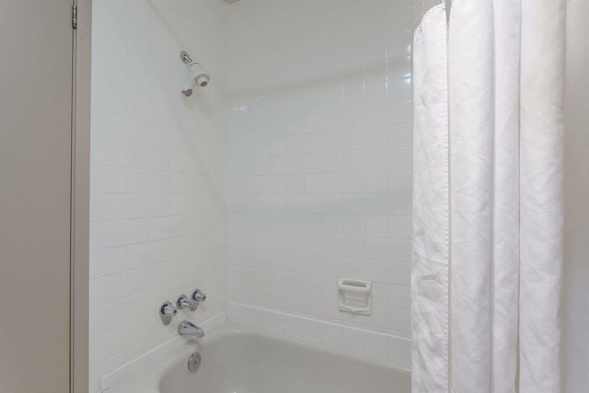 Фото Ramada by Wyndham Coquitlam