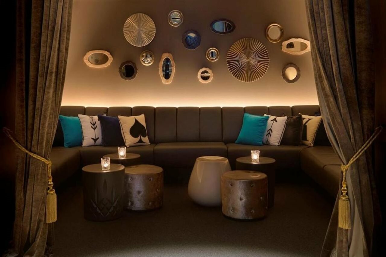 Фото Qt Canberra an Evt hotel