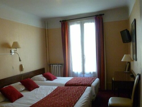 Гостиница Hôtel le 37 Bis в Нейи-сюре-Сене