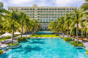 Гостиница Rosa Alba Resort & Villas Tuy Hoa