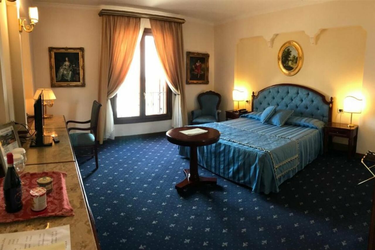 Фото Grand Hotel Palace