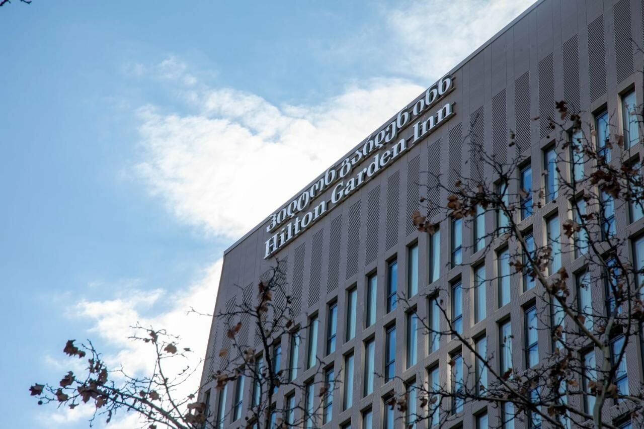 Фото Hilton Garden Inn Tbilisi Chavchavadze