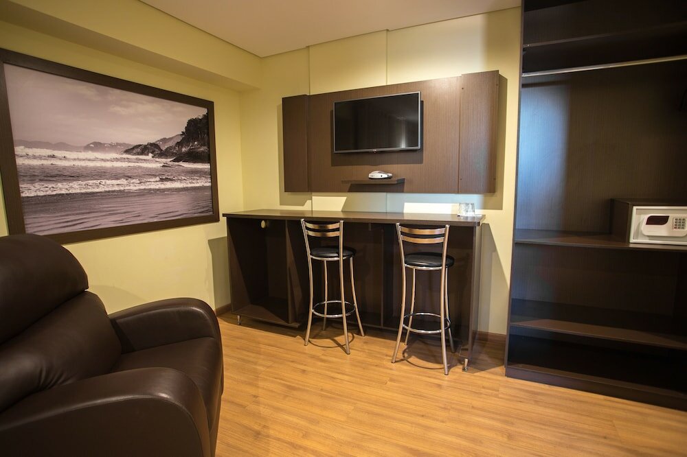 Фото San Diego Suítes Taubaté