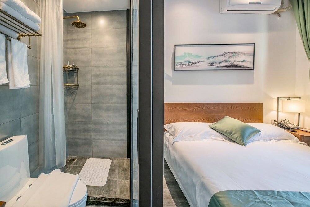 Фото Guipu Courtyard Hotel