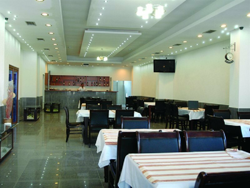 Фото Denis Hotel