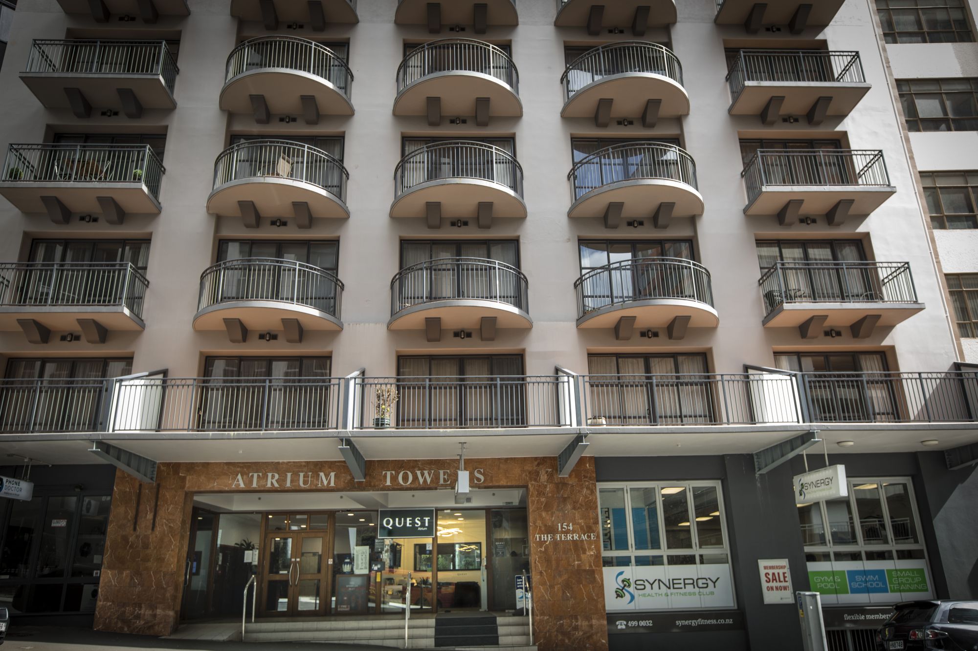 Фото Quest Atrium Serviced Apartments