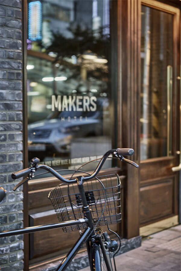 Фото Jongno Makers X Pretty Hotel