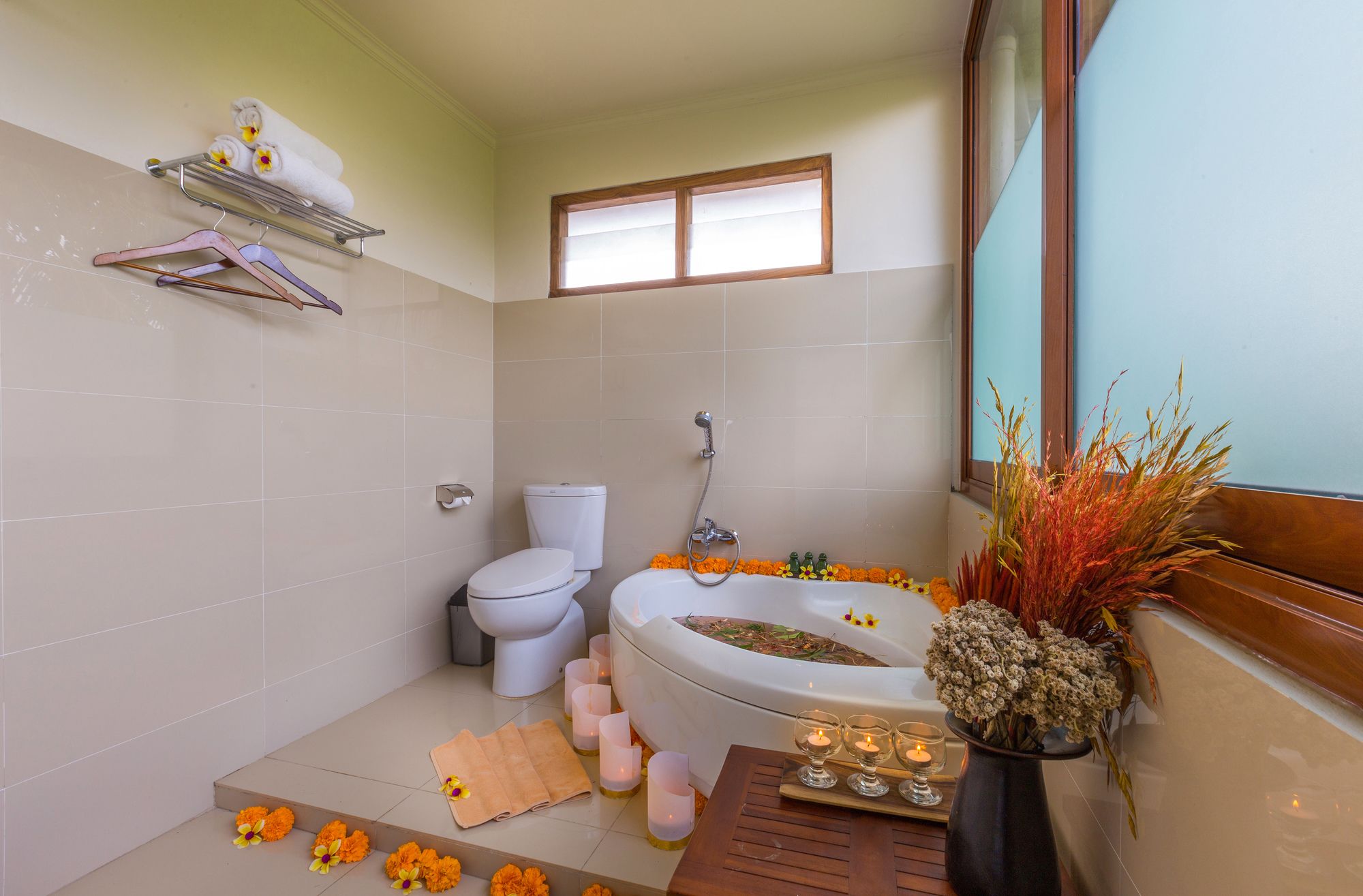 Фото Om Ham Retreat & Resort