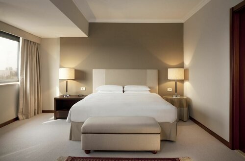 Гостиница Hyatt Regency Bishkek в Бишкеке