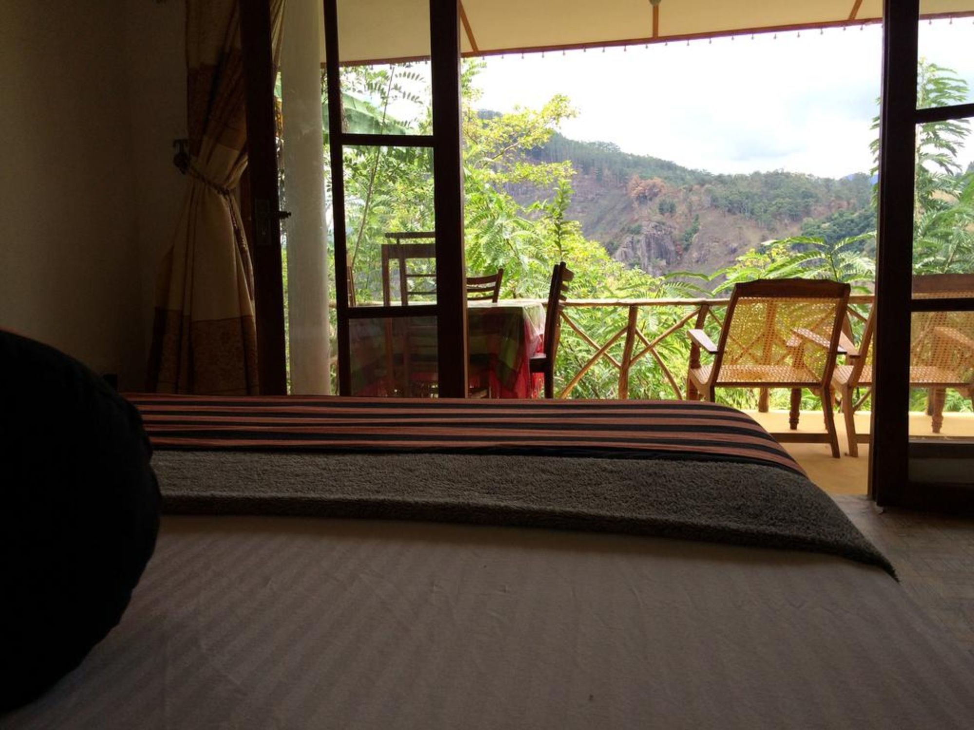 Фото Ella Ridge View Holiday Inn