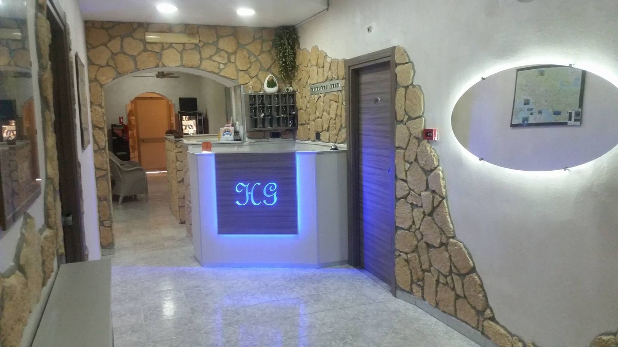 Фото Hotel Ginerva a Napoli