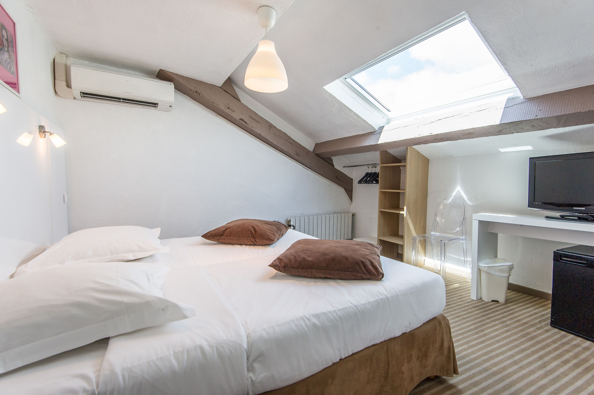 Фото Hotel Amirauté