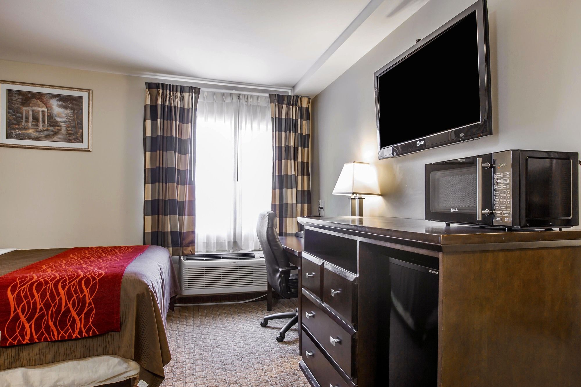 Фото Comfort Inn Monterey Park - Los Angeles