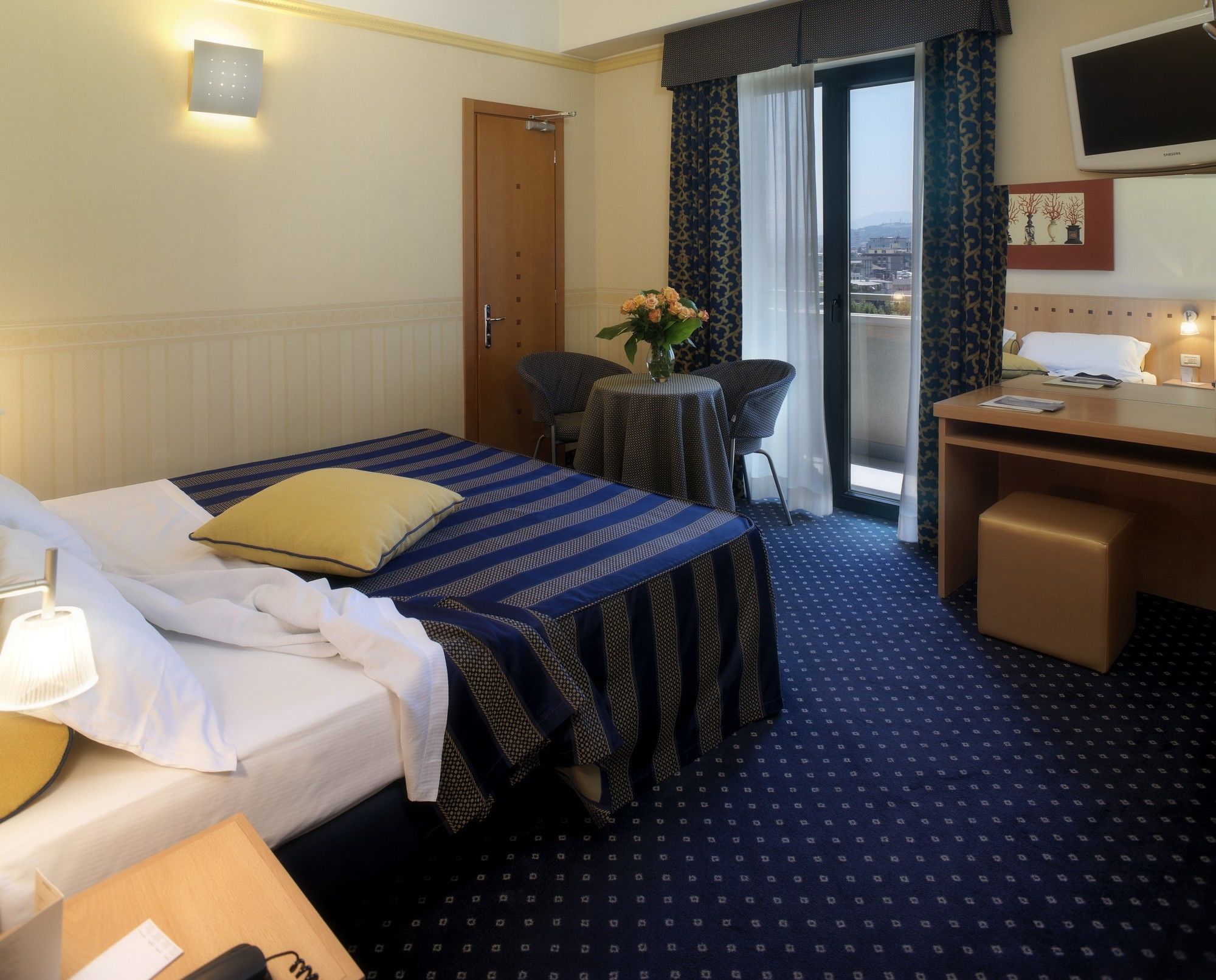 Фото Hotel Sporting