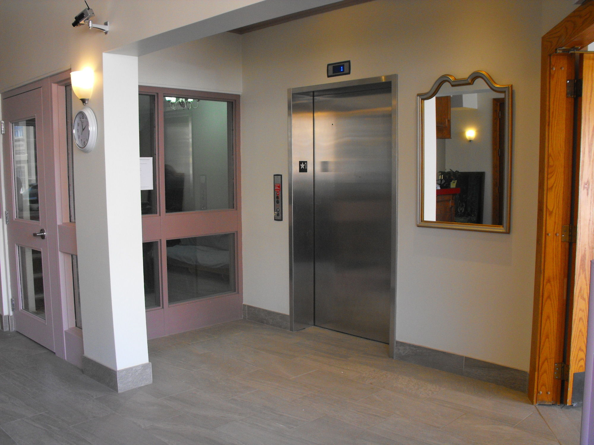 Фото The Windsor Hotel by Hoco Hotels