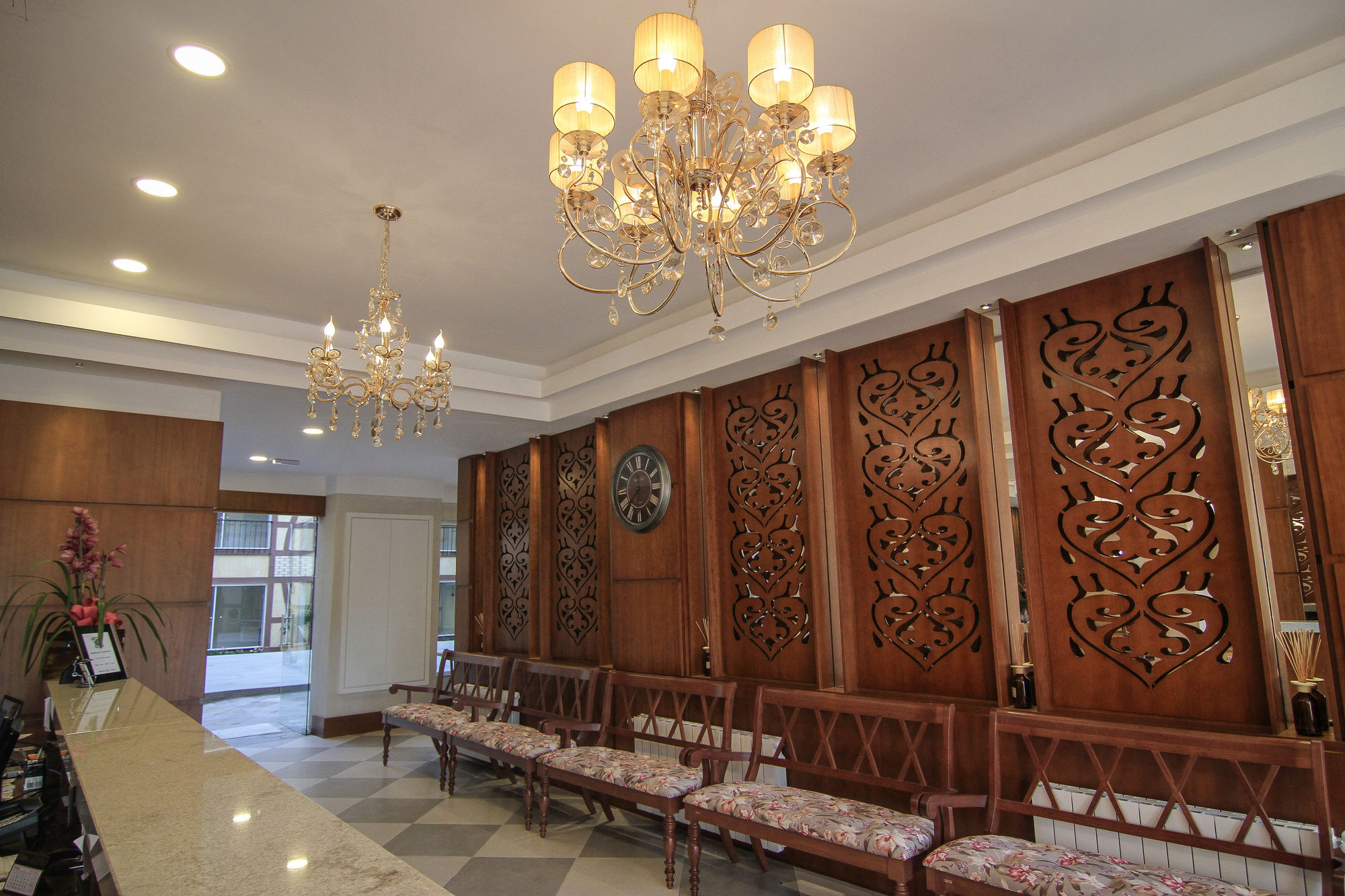 Фото Life Hotel Infinity