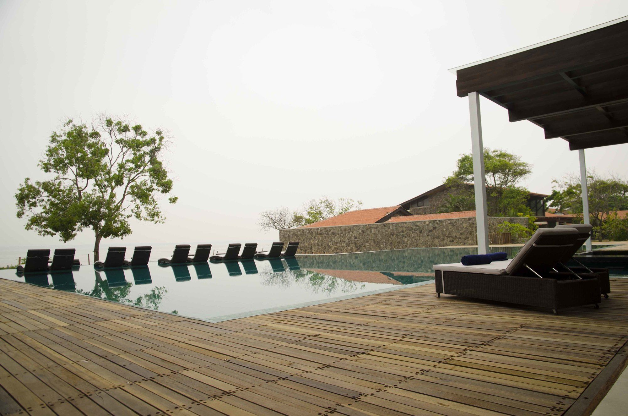 Фото Отель Regenta Arie Lagoon Negombo