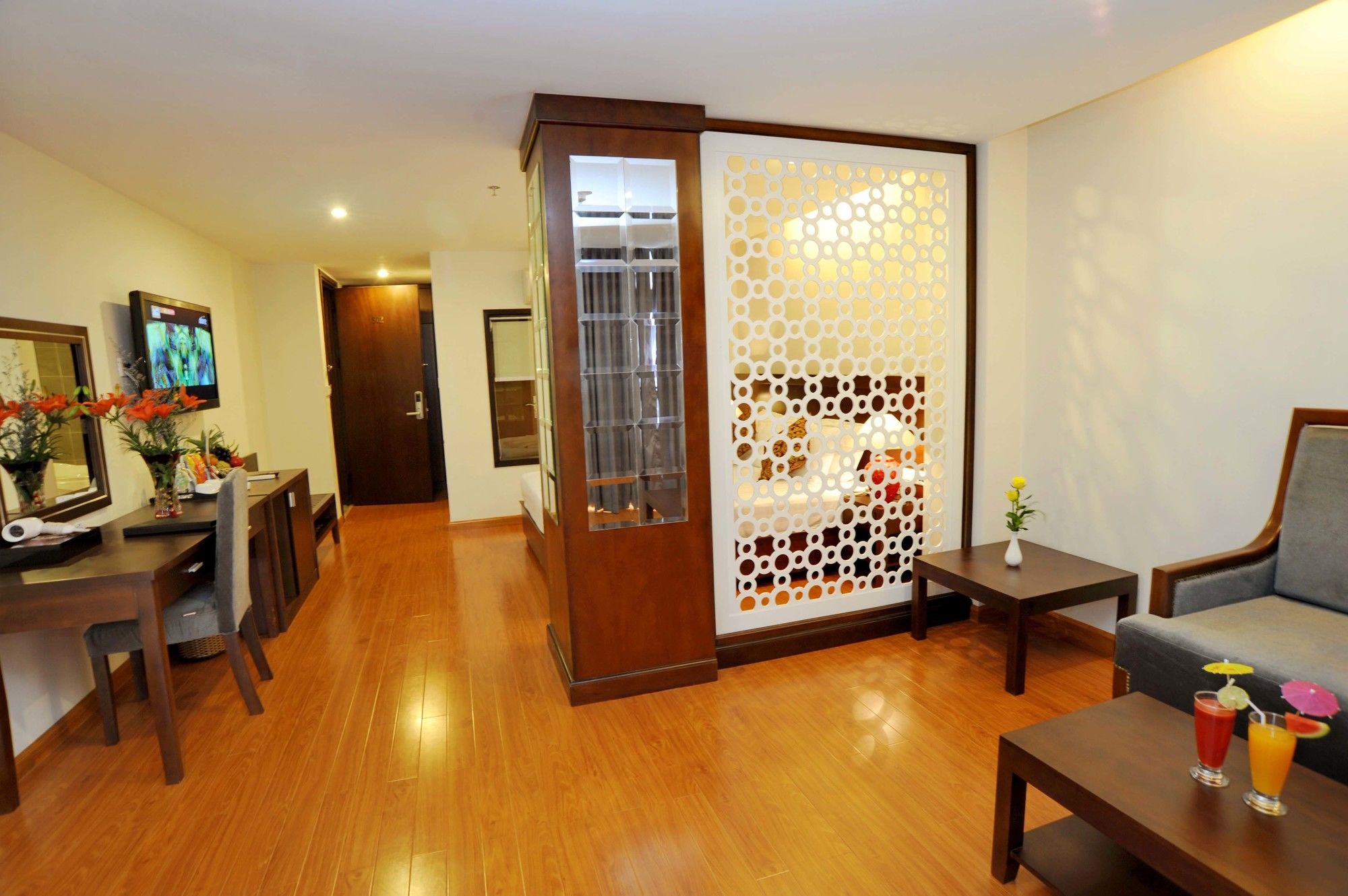 Фото Ha Noi Golden Hotel