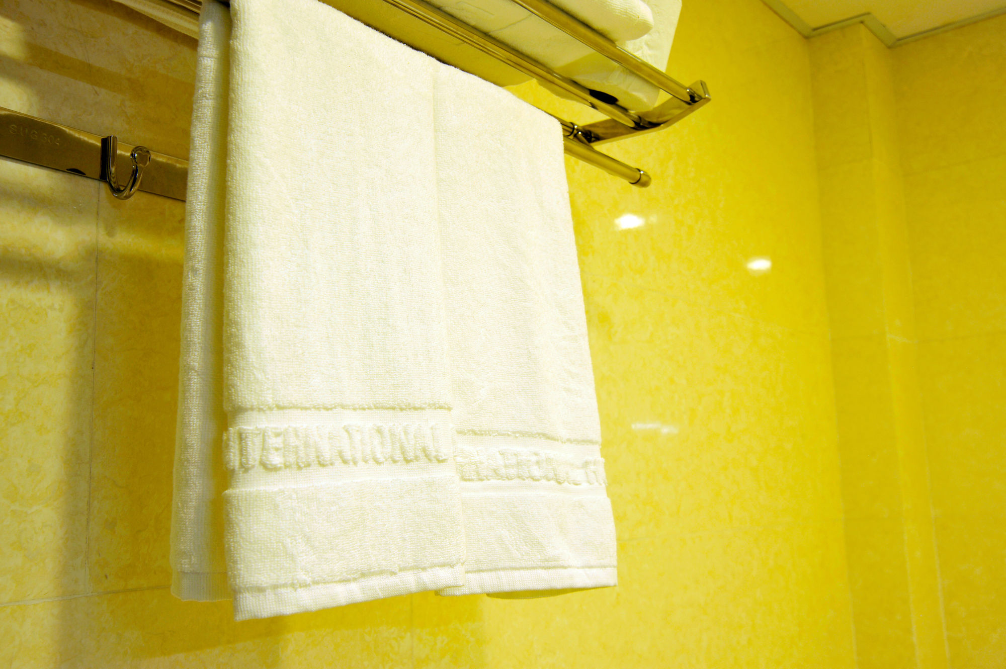 Фото International Hotel