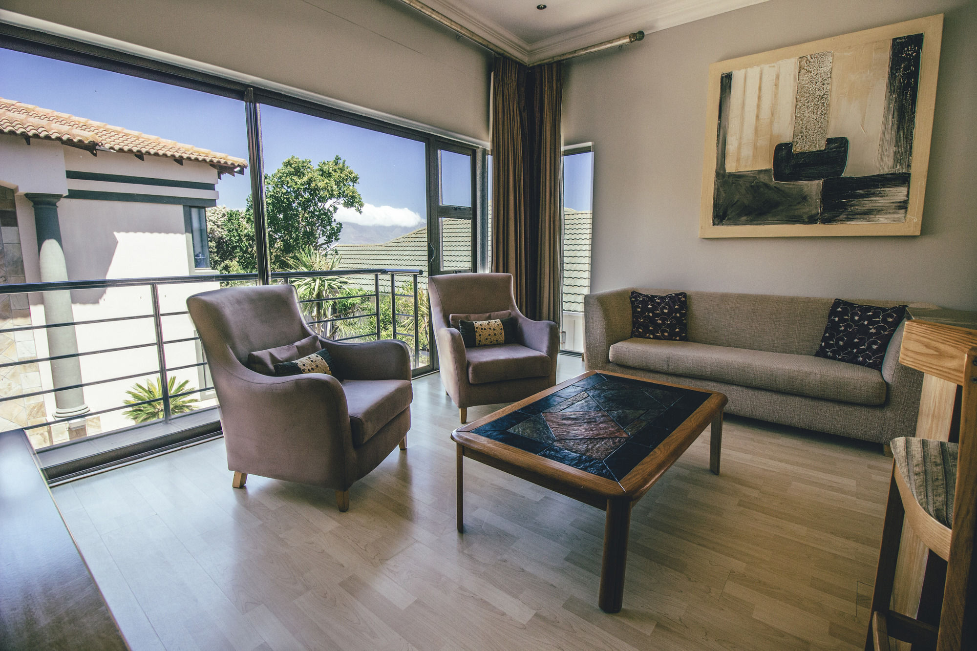 Фото Castellon Boutique Guesthouse