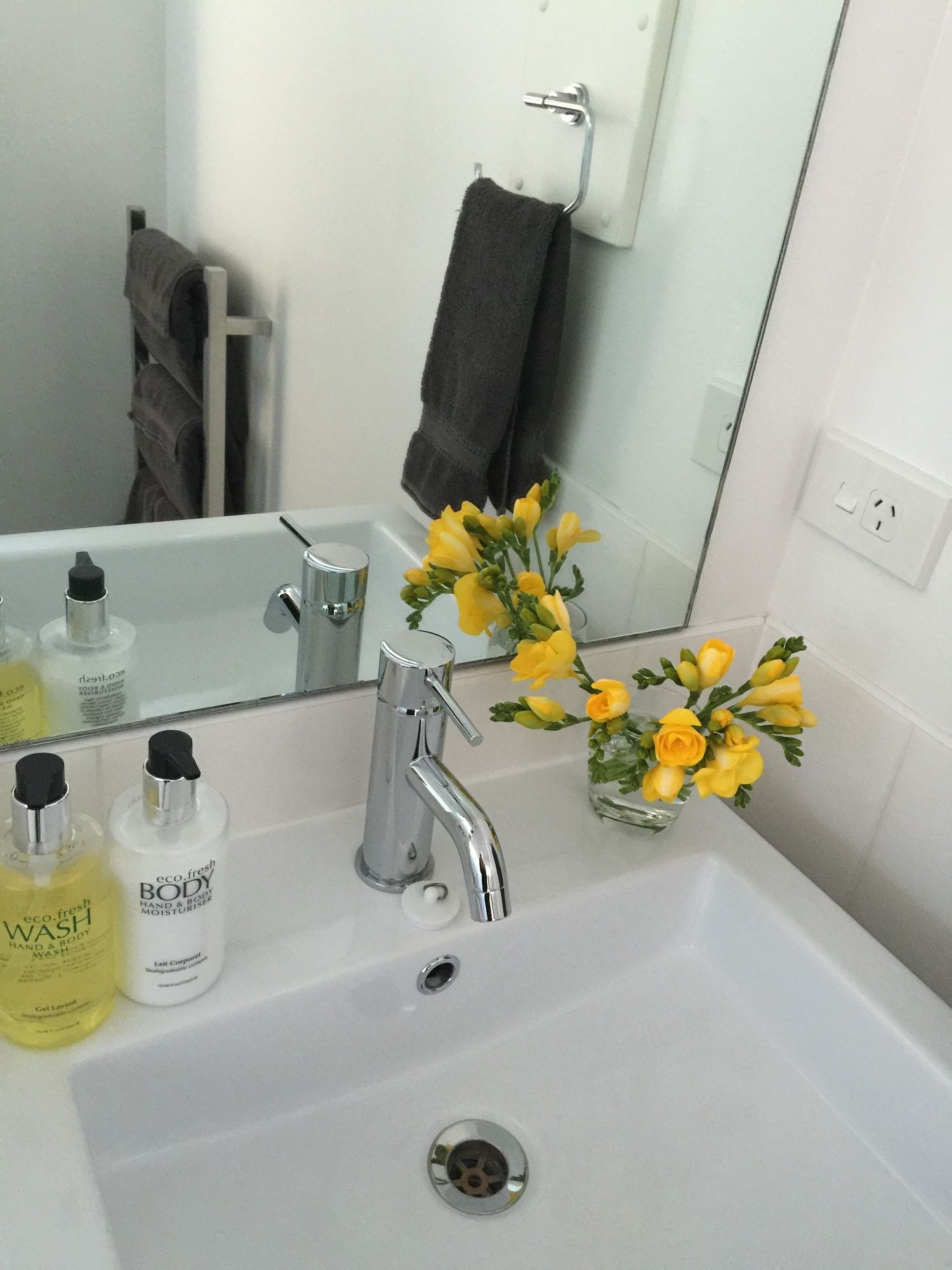 Фото Airport Delta Motel