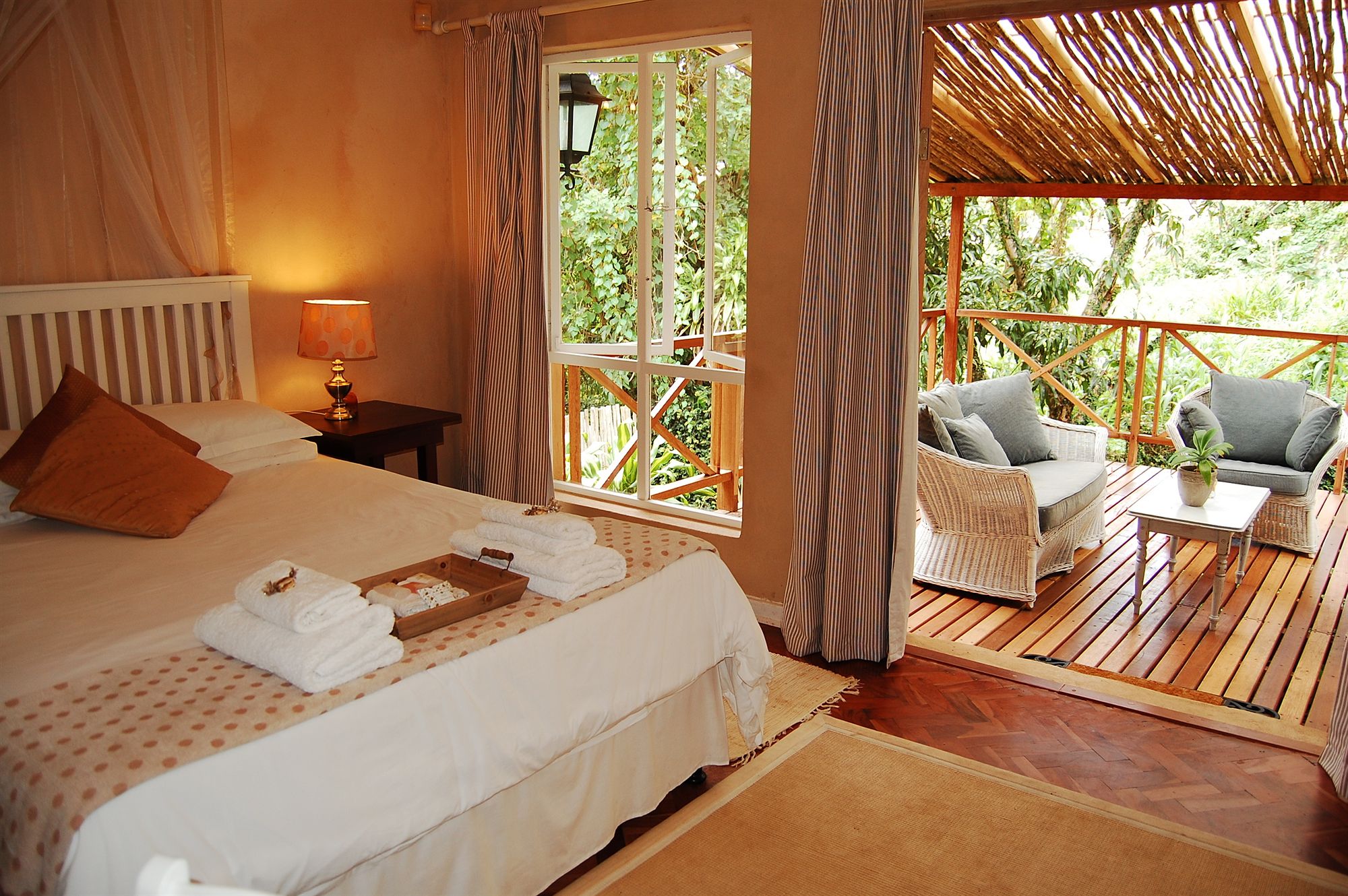 Фото Petite Provence B&b