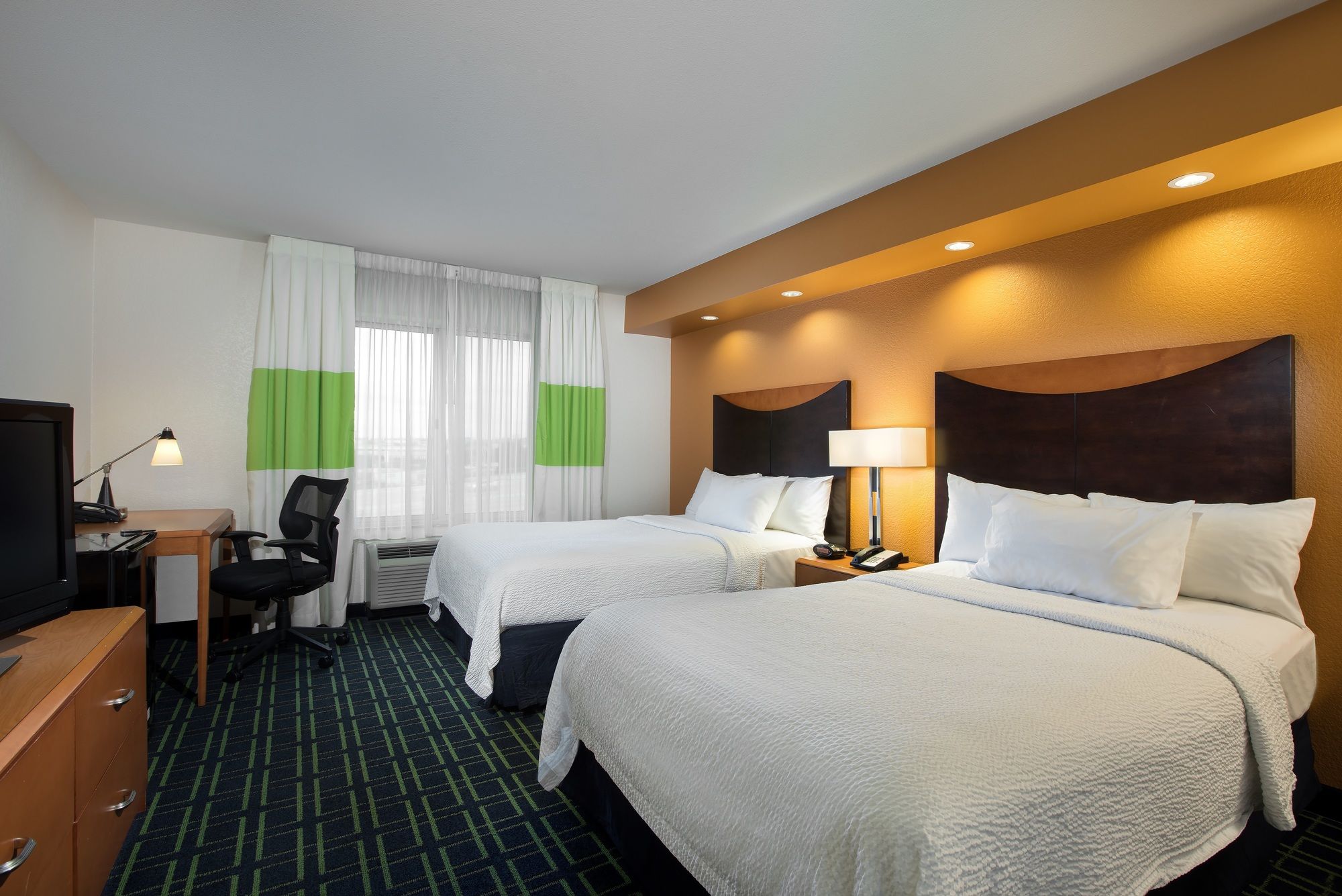 Фото Fairfield by Marriott Inn & Suites Austin Parmer Tech Ridge