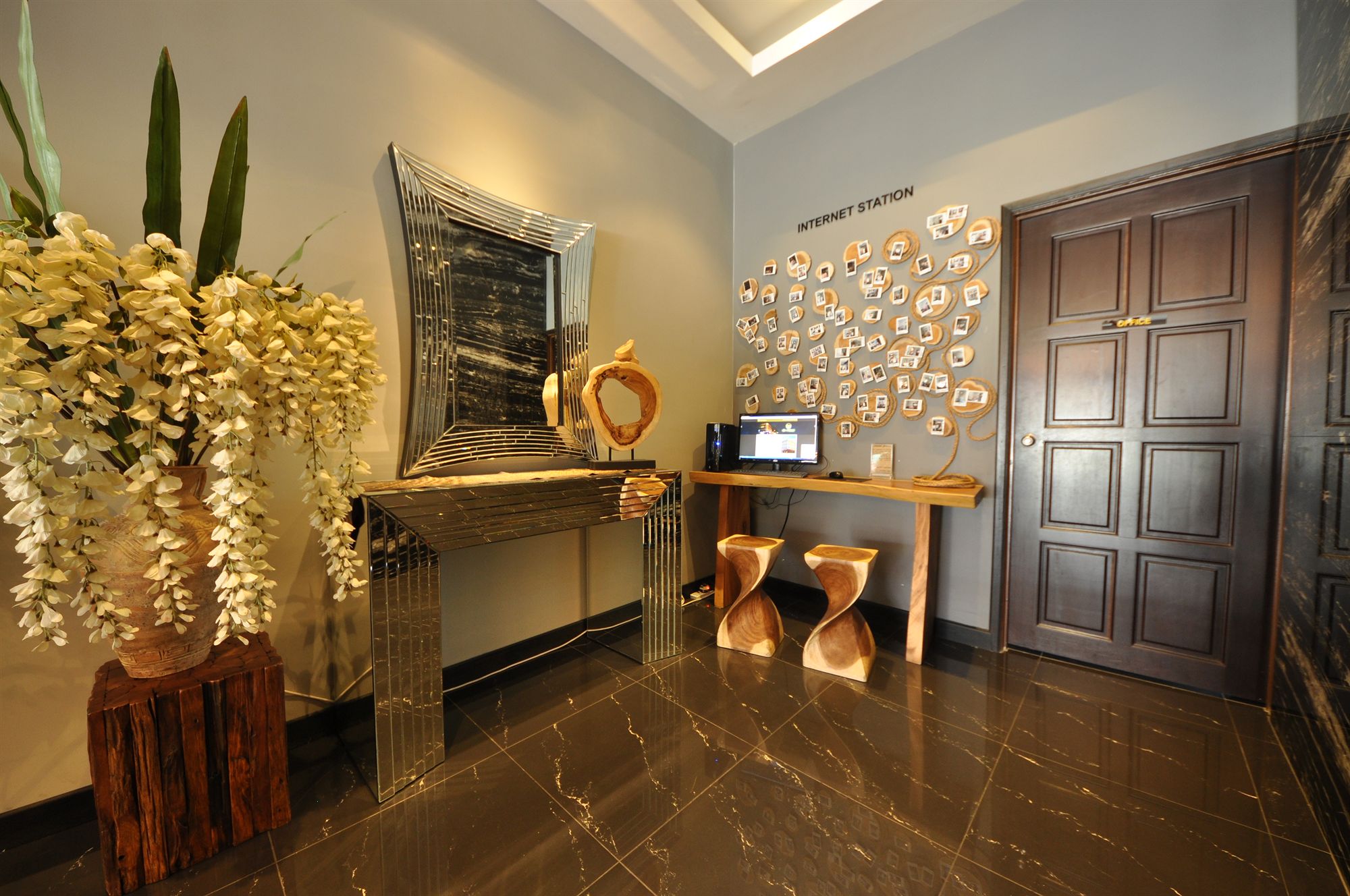 Фото Le Metrotel