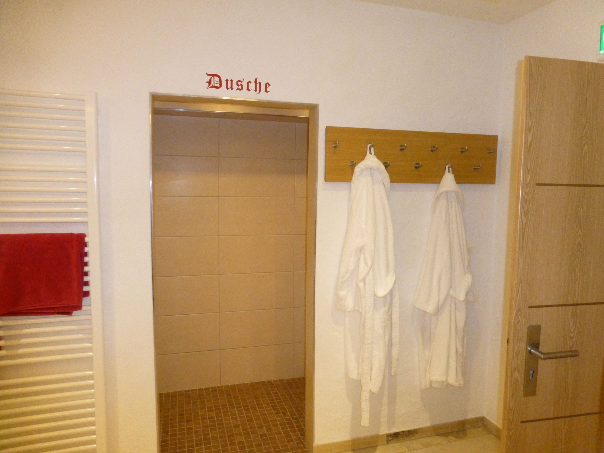 Фото Hotel Gasthof zur Windmühle