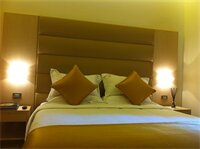 Фото Augustana House