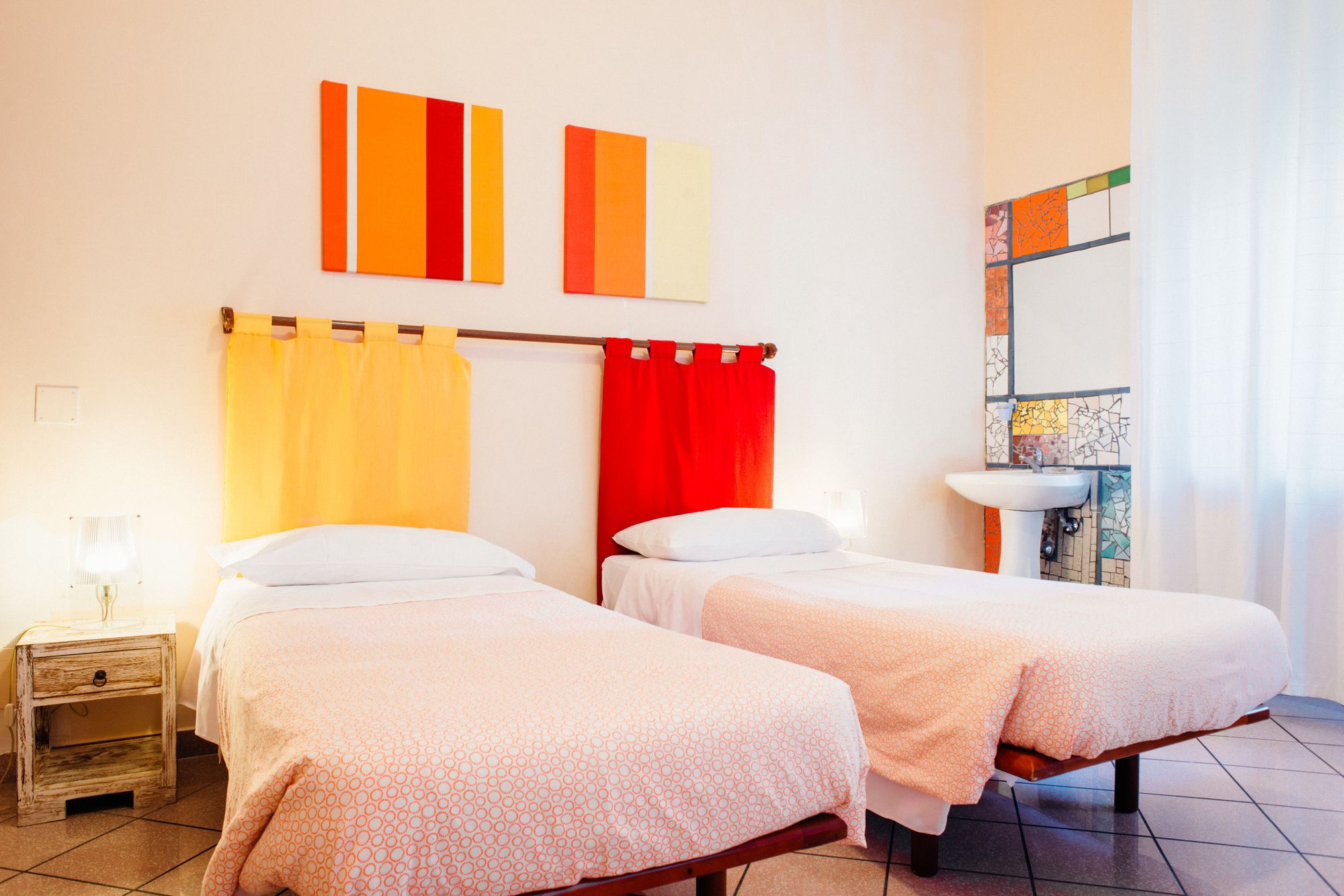 Фото The Beehive