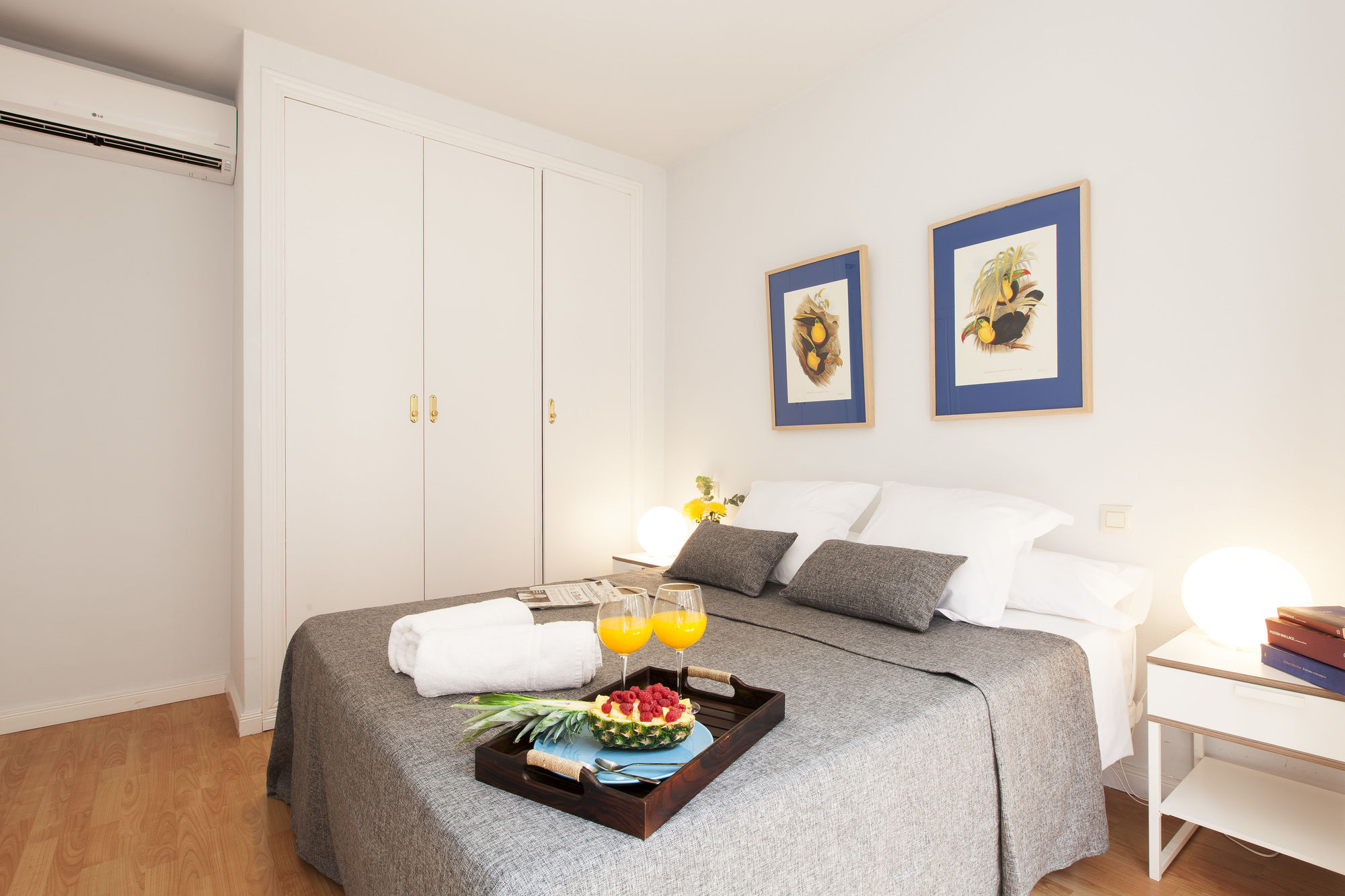 Фото Aspasios Calle Mayor Apartments