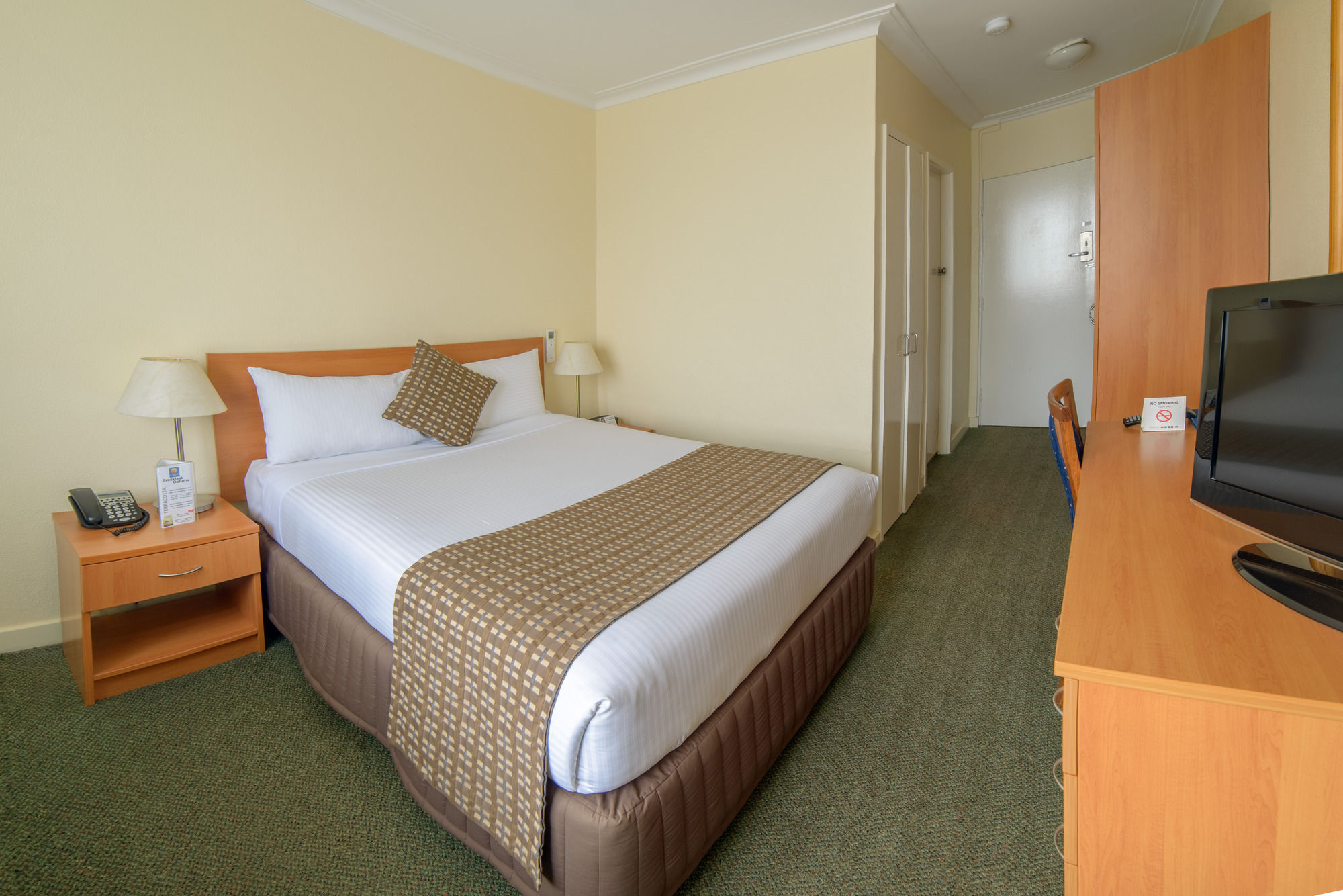 Фото Comfort Inn North Shore