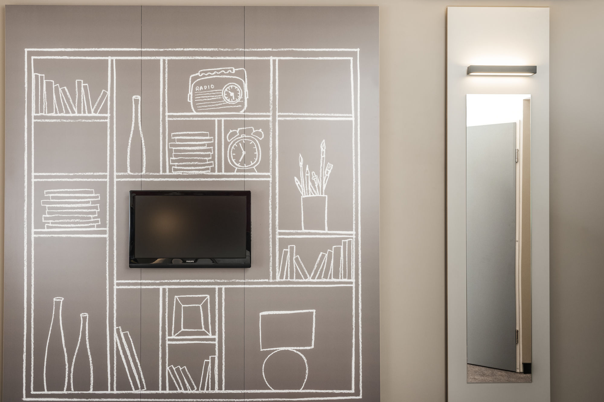 Фото Ibis Paris Rueil Malmaison