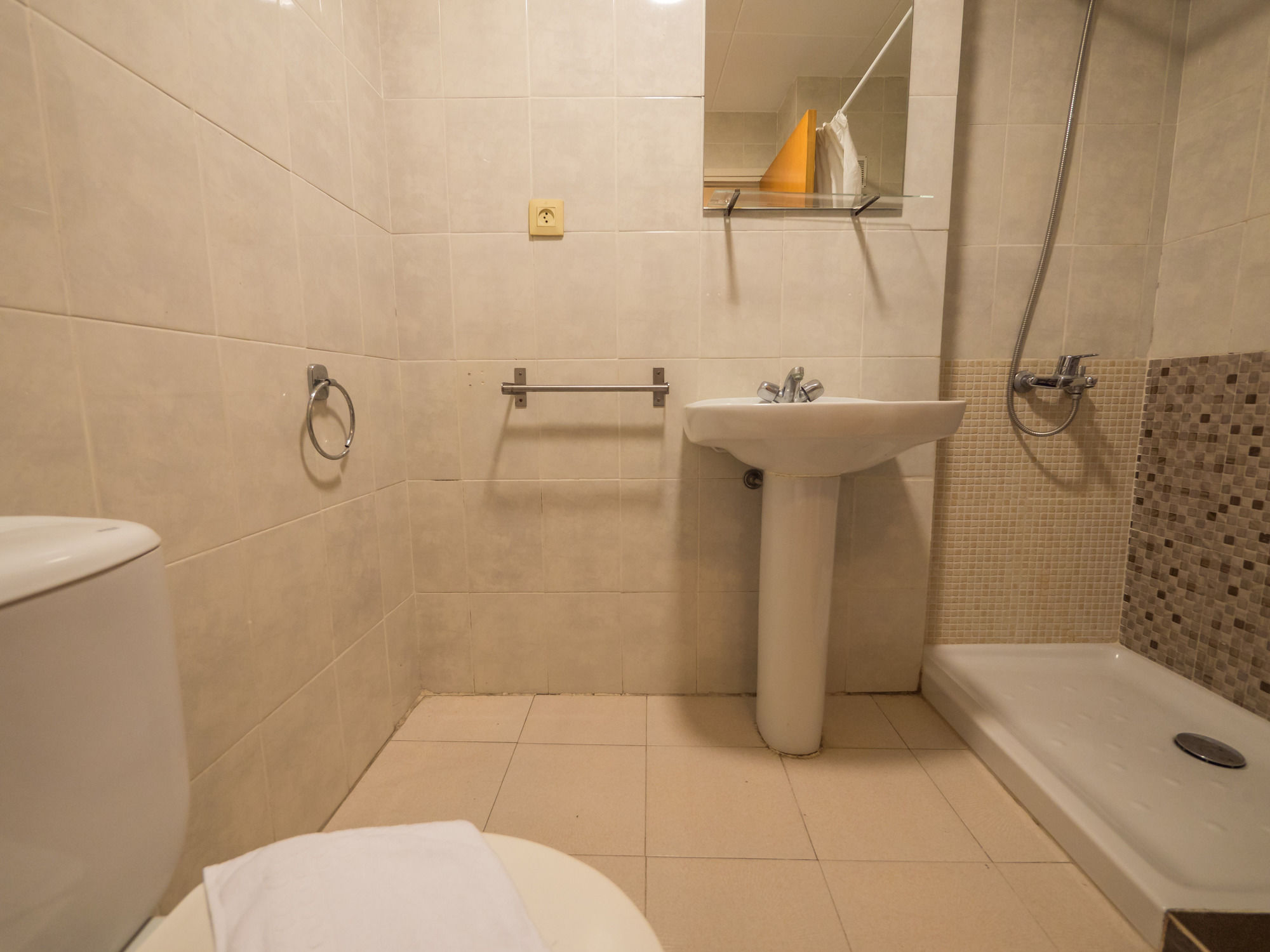 Фото Apartaments Ar Melrose Place