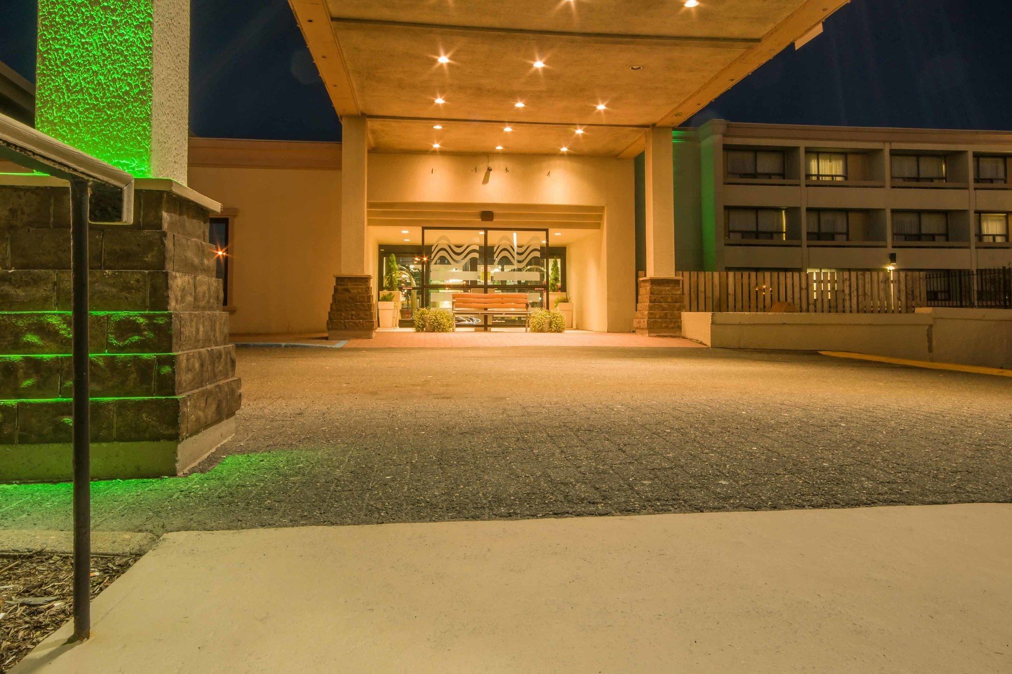 Фото Holiday Inn St. John's Conference Centre, an Ihg Hotel