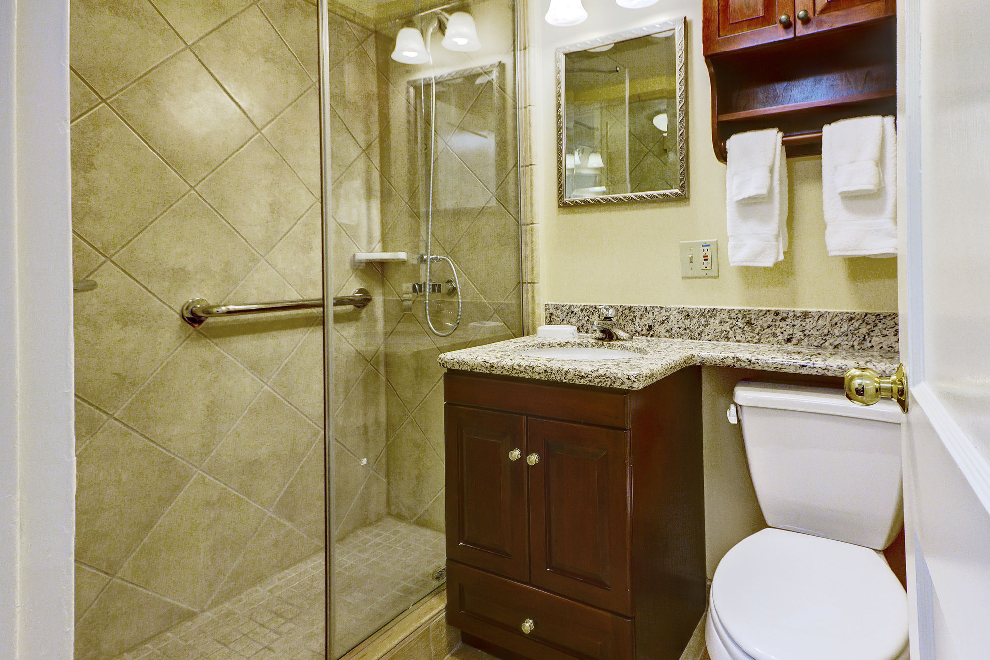 Фото Club Wyndham Avenue Plaza