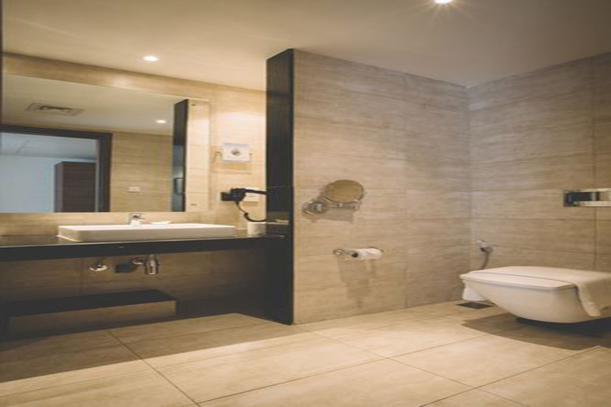 Фото Hotel Ambassador by Ace Hotels