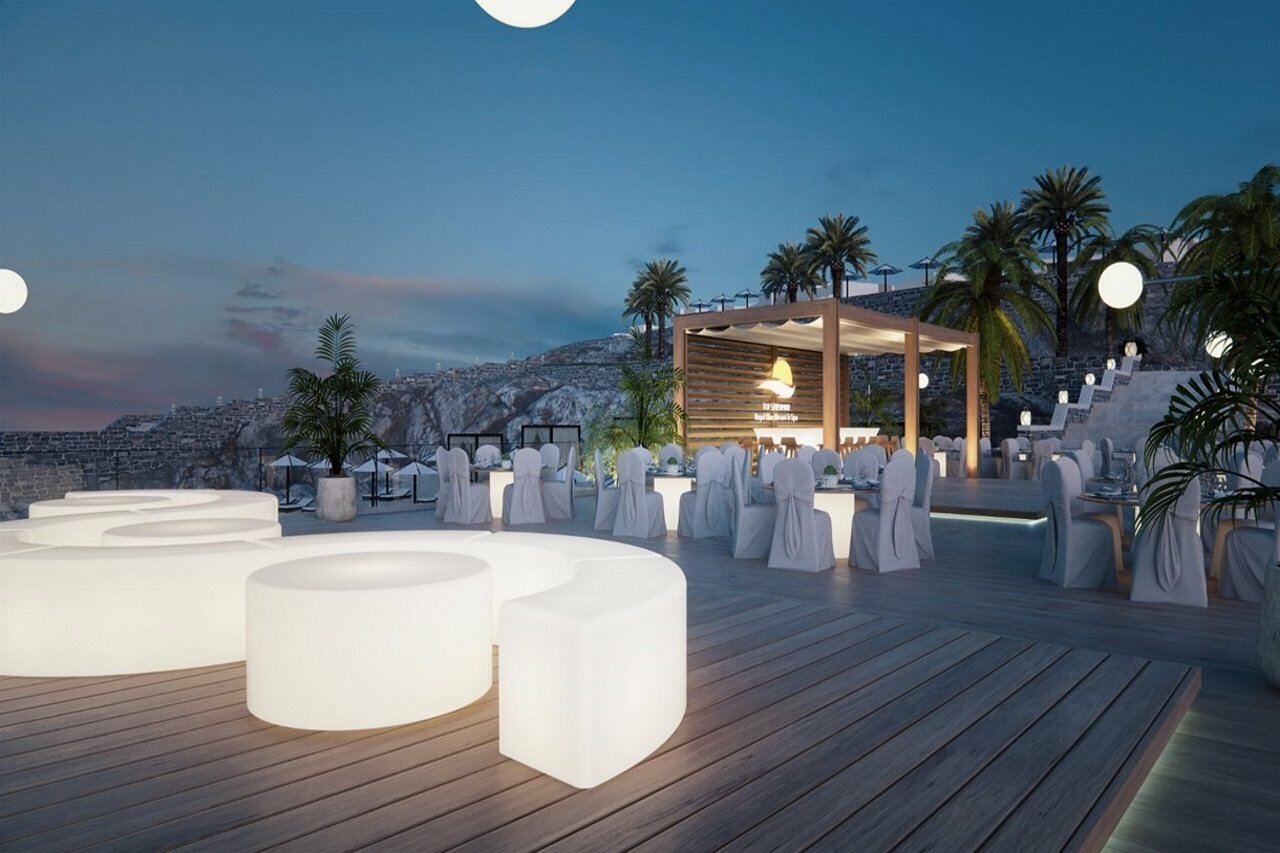 Фото The Royal Blue