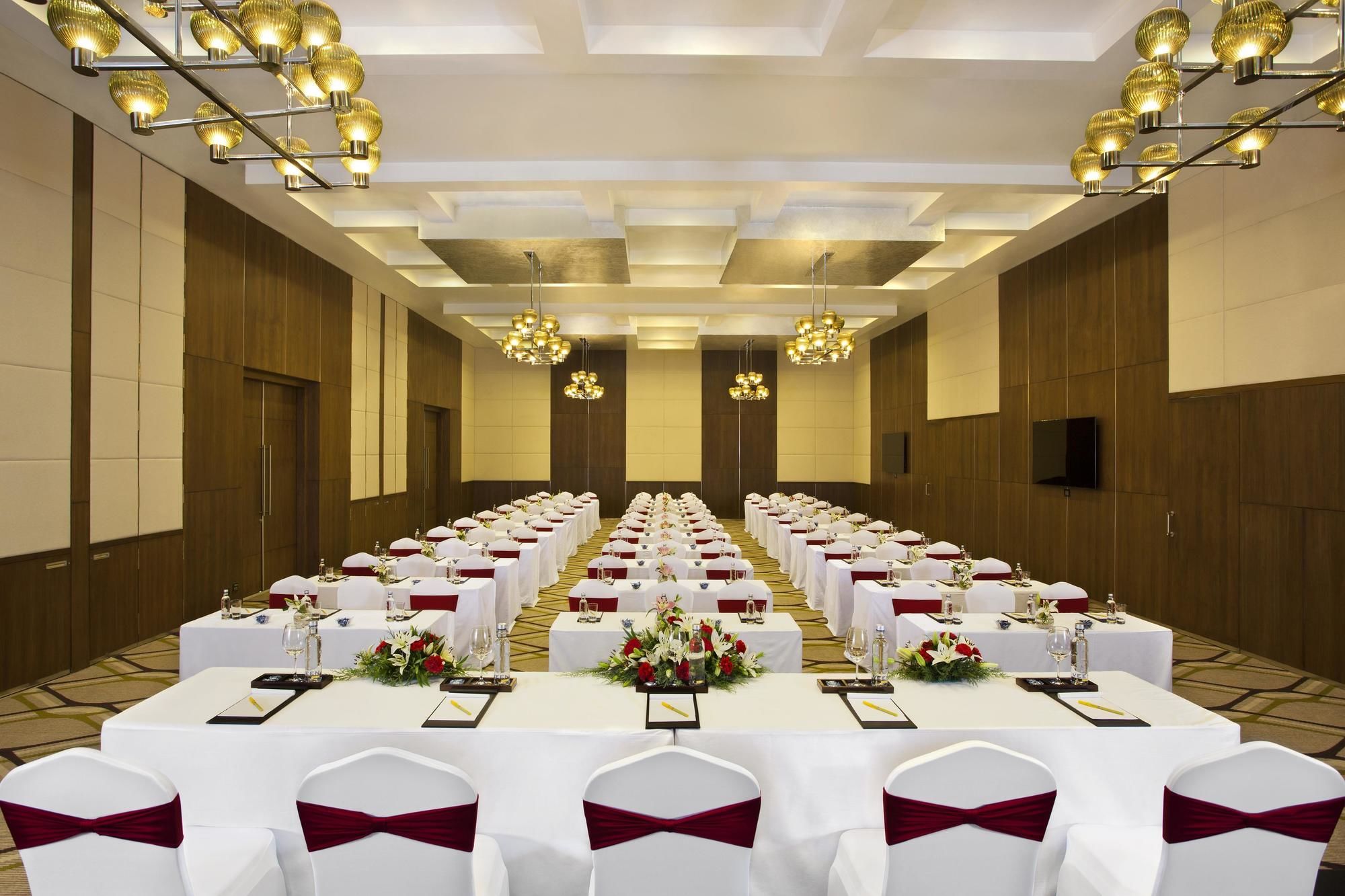 Фото Hilton Garden Inn Trivandrum
