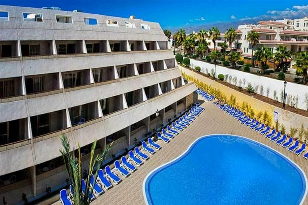 Фото Apartamentos Pirámides