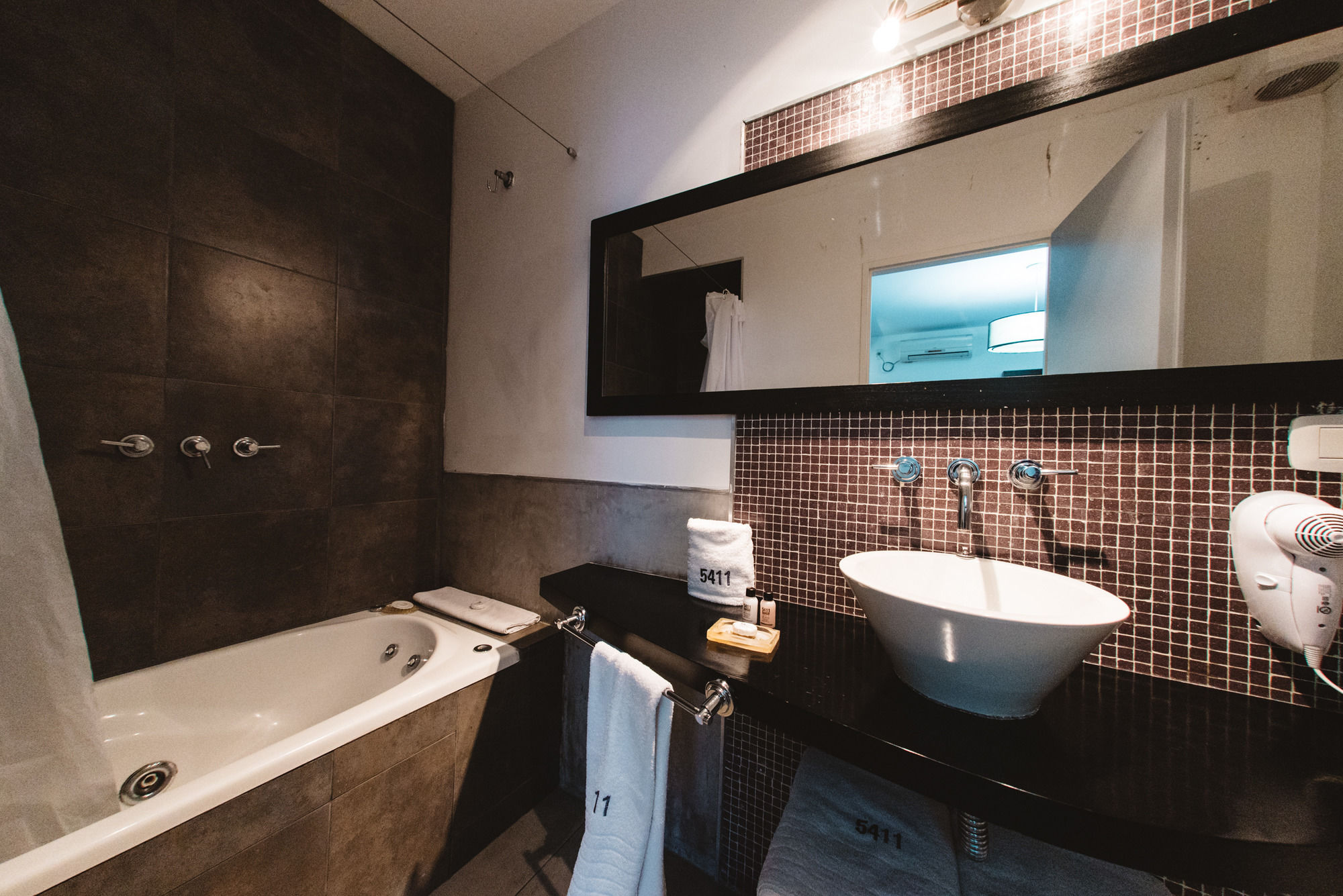 Фото 5411 Soho Hotel Boutique & SPA