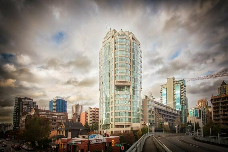 Гостиница The Parker Hotel Vancouver в Ванкувере