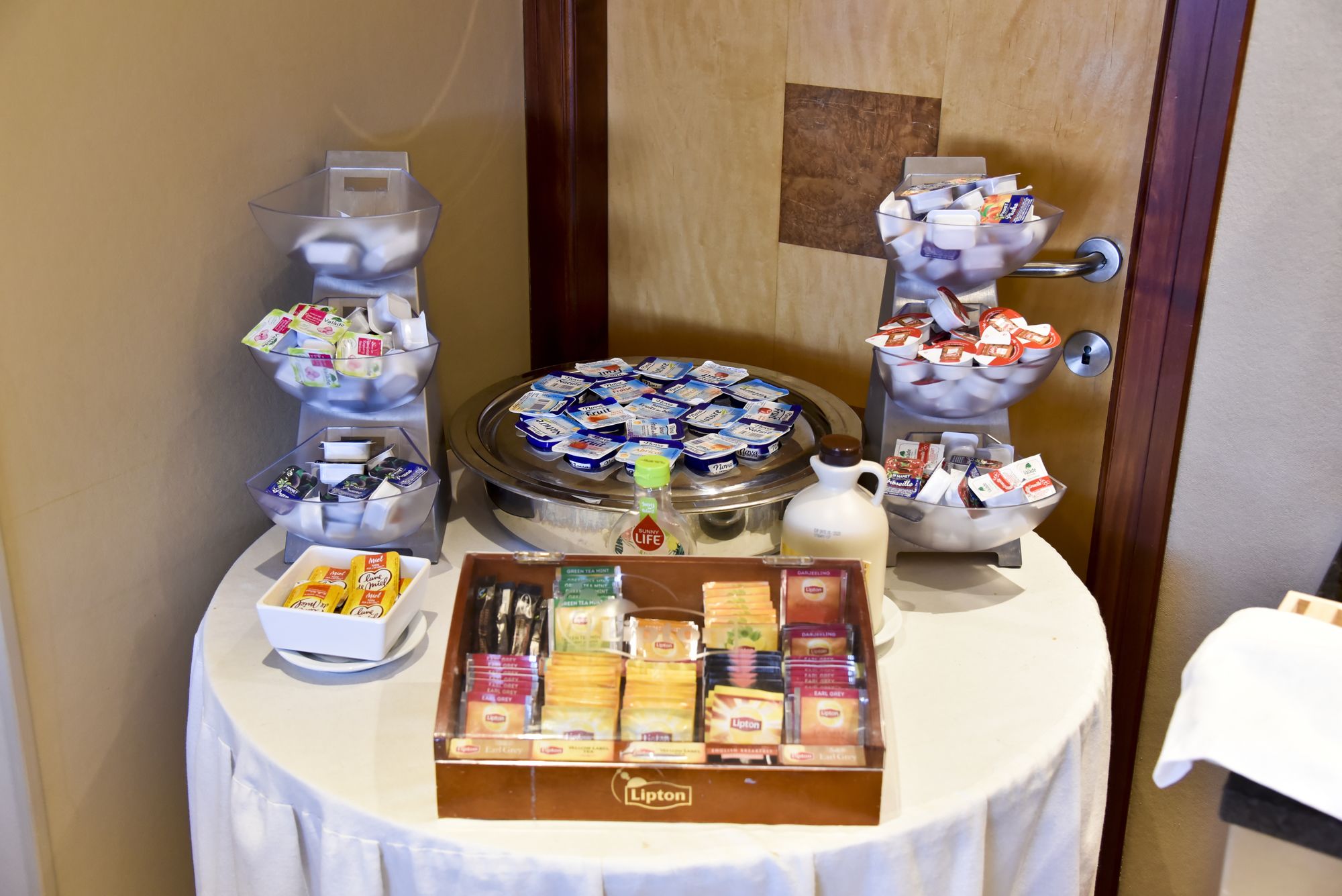 Фото Holiday Inn Calais