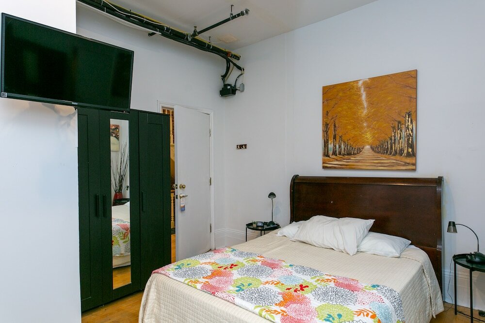 Фото Auberge & Hôtel Montréal Espace Confort