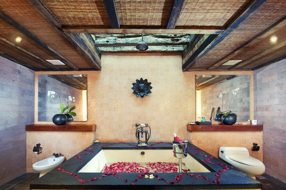 Фото The Sandi Phala