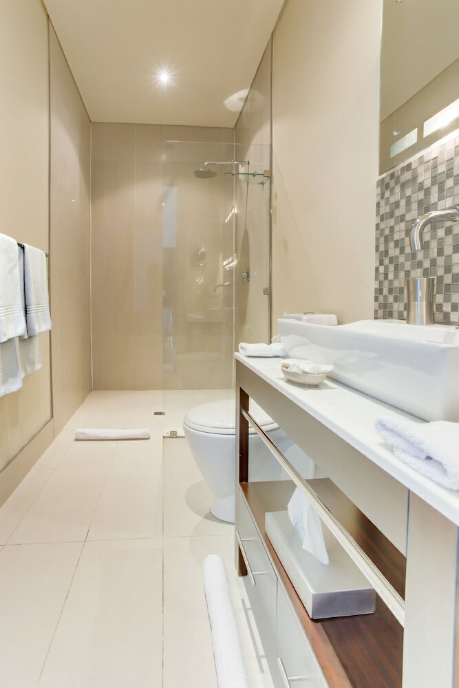 Фото The One 8 Hotel